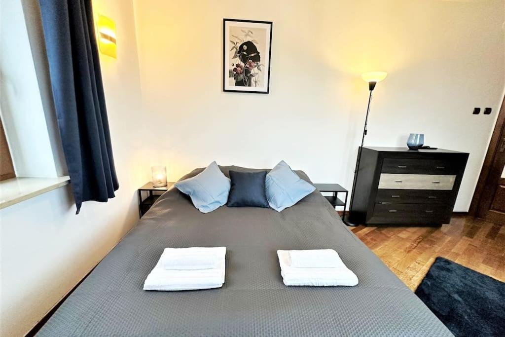 Exclusive Penthouse Near Citycenter 120M2 +Netflix Красков Екстериор снимка