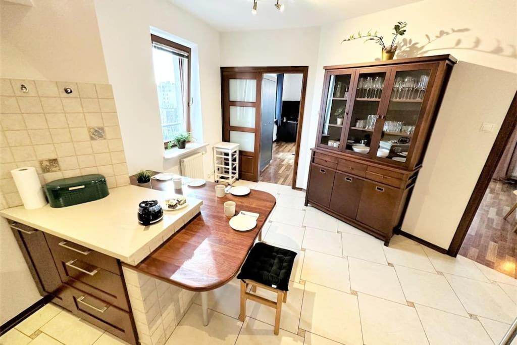 Exclusive Penthouse Near Citycenter 120M2 +Netflix Красков Екстериор снимка