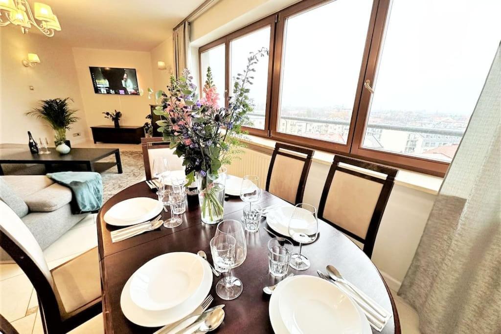 Exclusive Penthouse Near Citycenter 120M2 +Netflix Красков Екстериор снимка