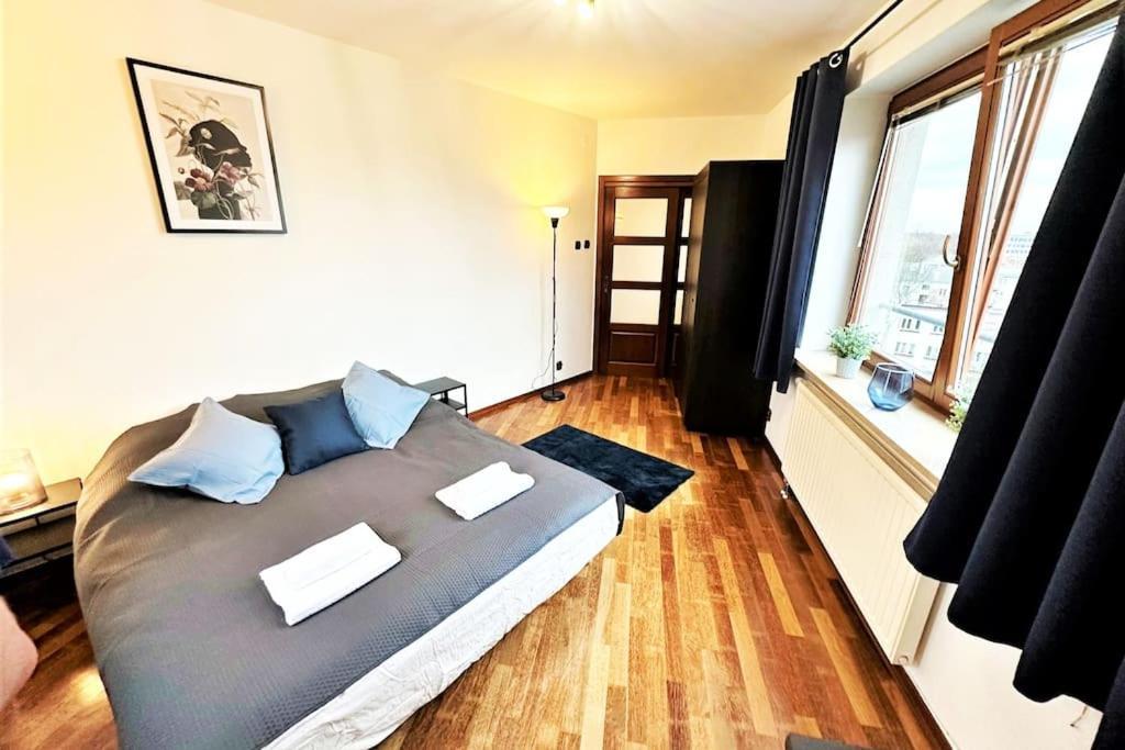 Exclusive Penthouse Near Citycenter 120M2 +Netflix Красков Екстериор снимка