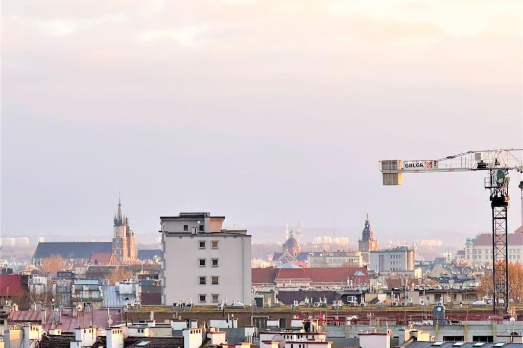 Exclusive Penthouse Near Citycenter 120M2 +Netflix Красков Екстериор снимка